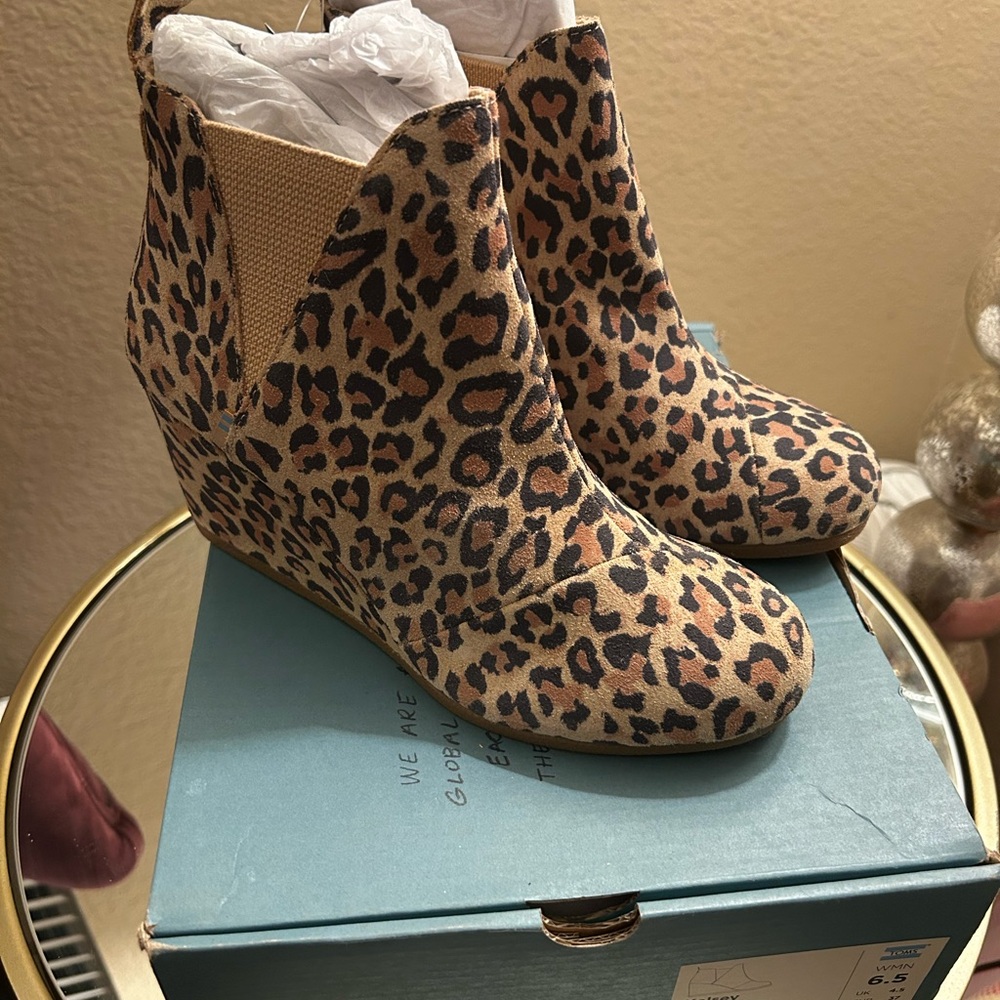 Toms Animal Print Wedge Booties
